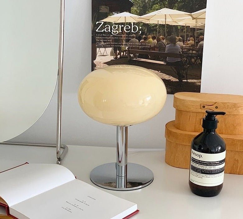 Egg Glass Lamp / Pink