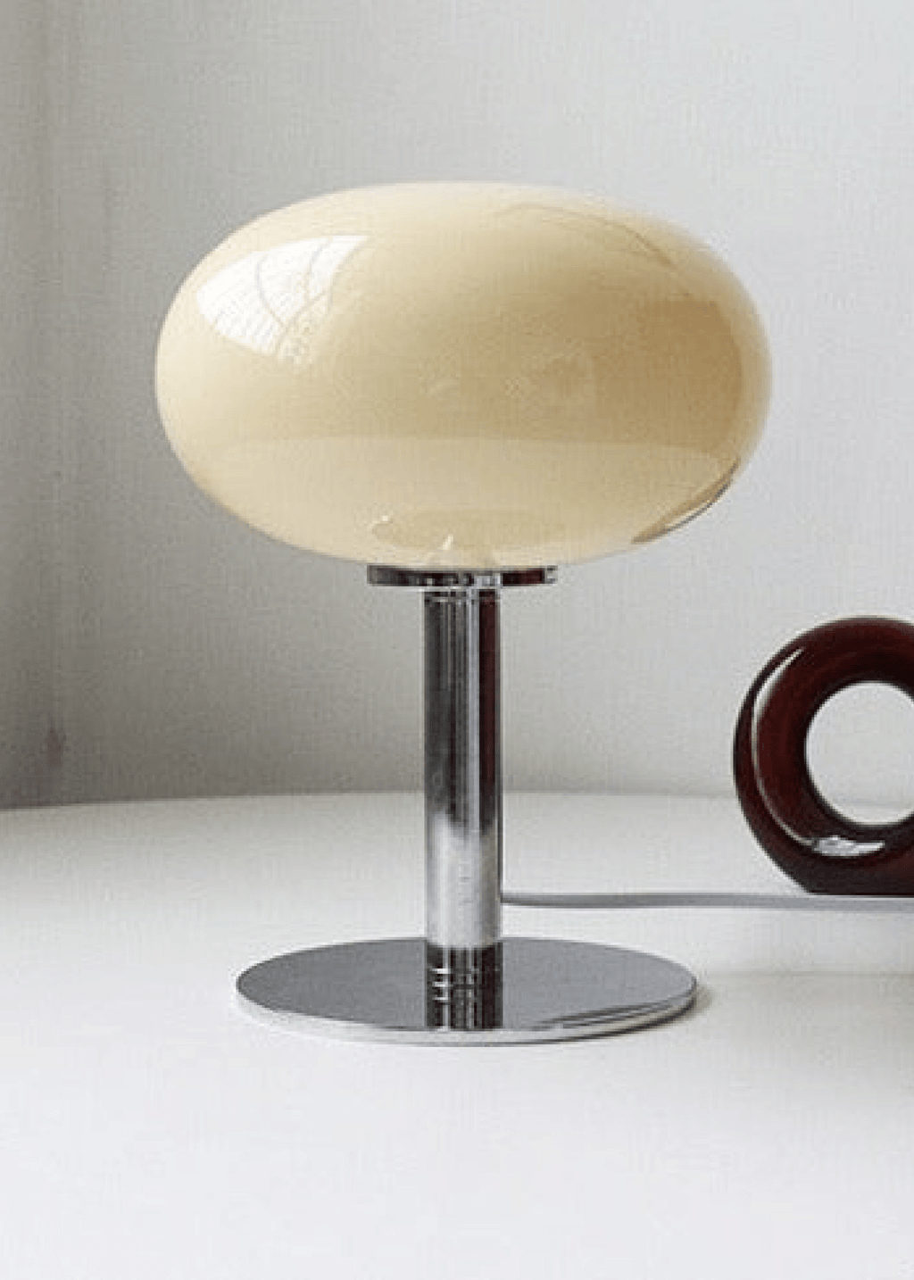 Egg Glass Lamp / Pink