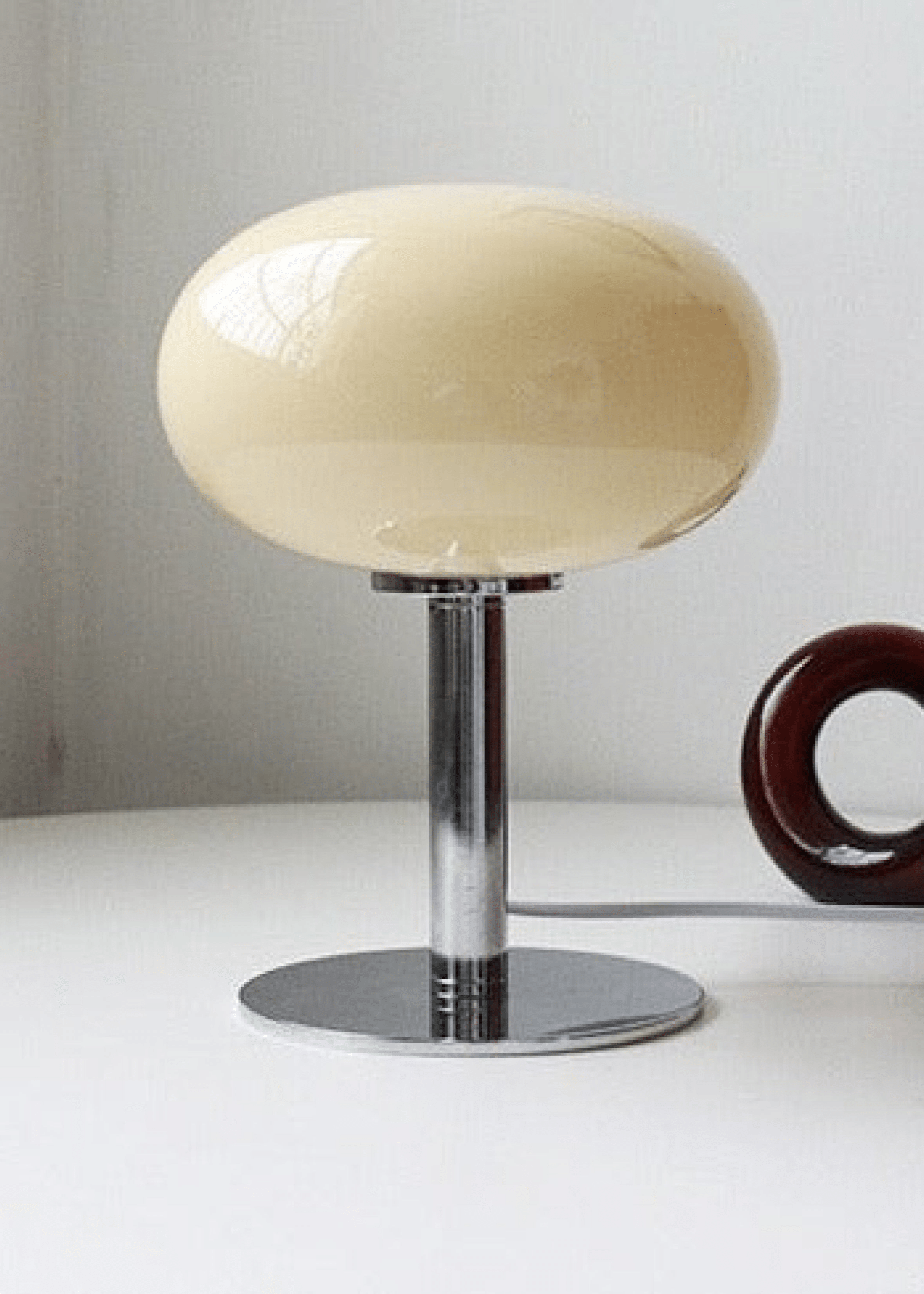Egg Glass Lamp / Pink
