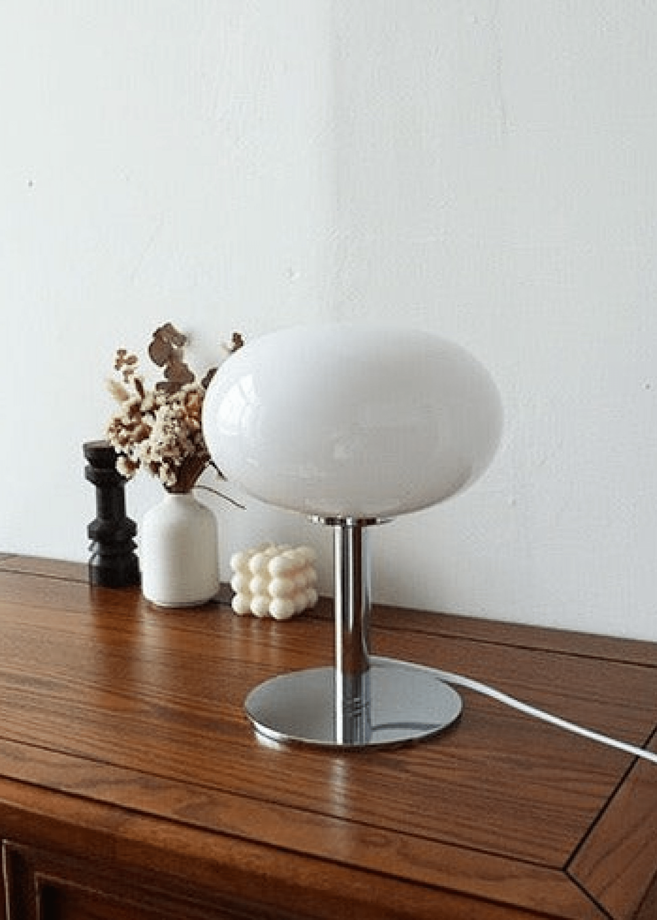 Egg Glass Lamp / Pink