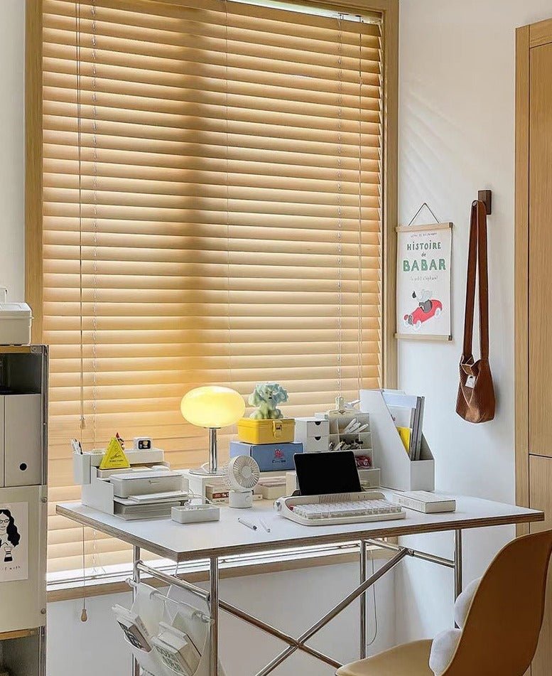 Egg Glass Lamp / White