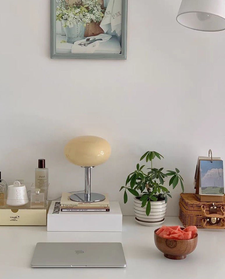 Egg Glass Lamp / White