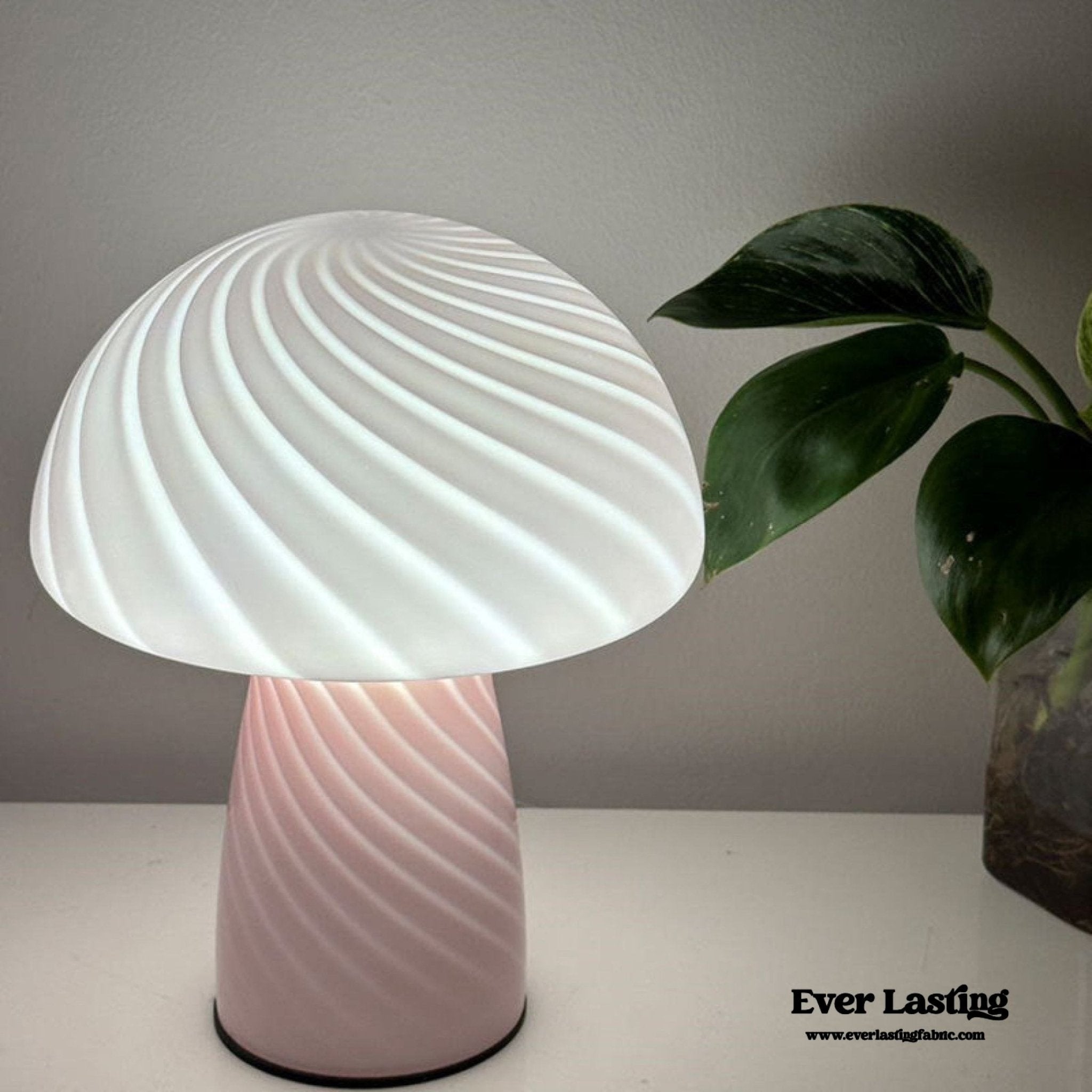 Glossy Mushroom Desk Lamp (3 Colors)