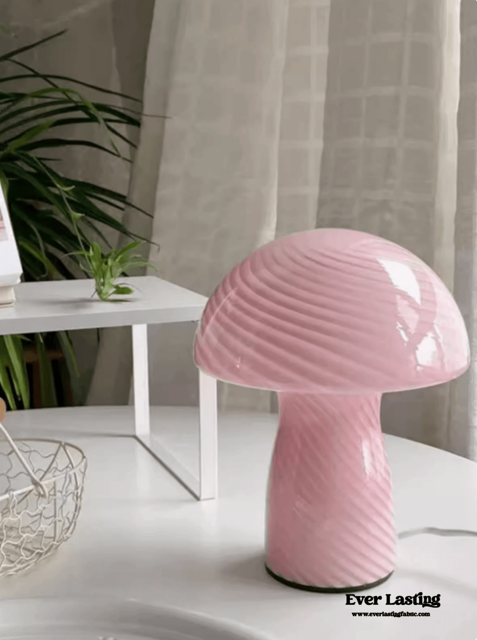 Glossy Mushroom Desk Lamp (3 Colors)