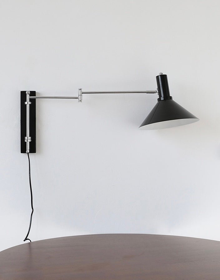 Minimal Foldable Metal Light / Black