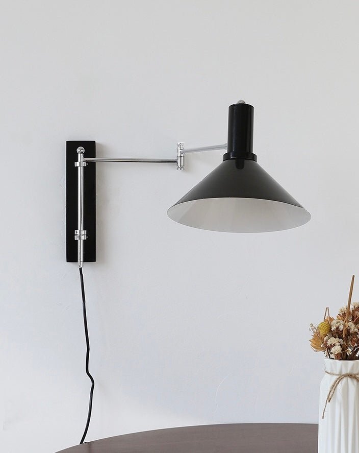 Minimal Foldable Metal Light / Red