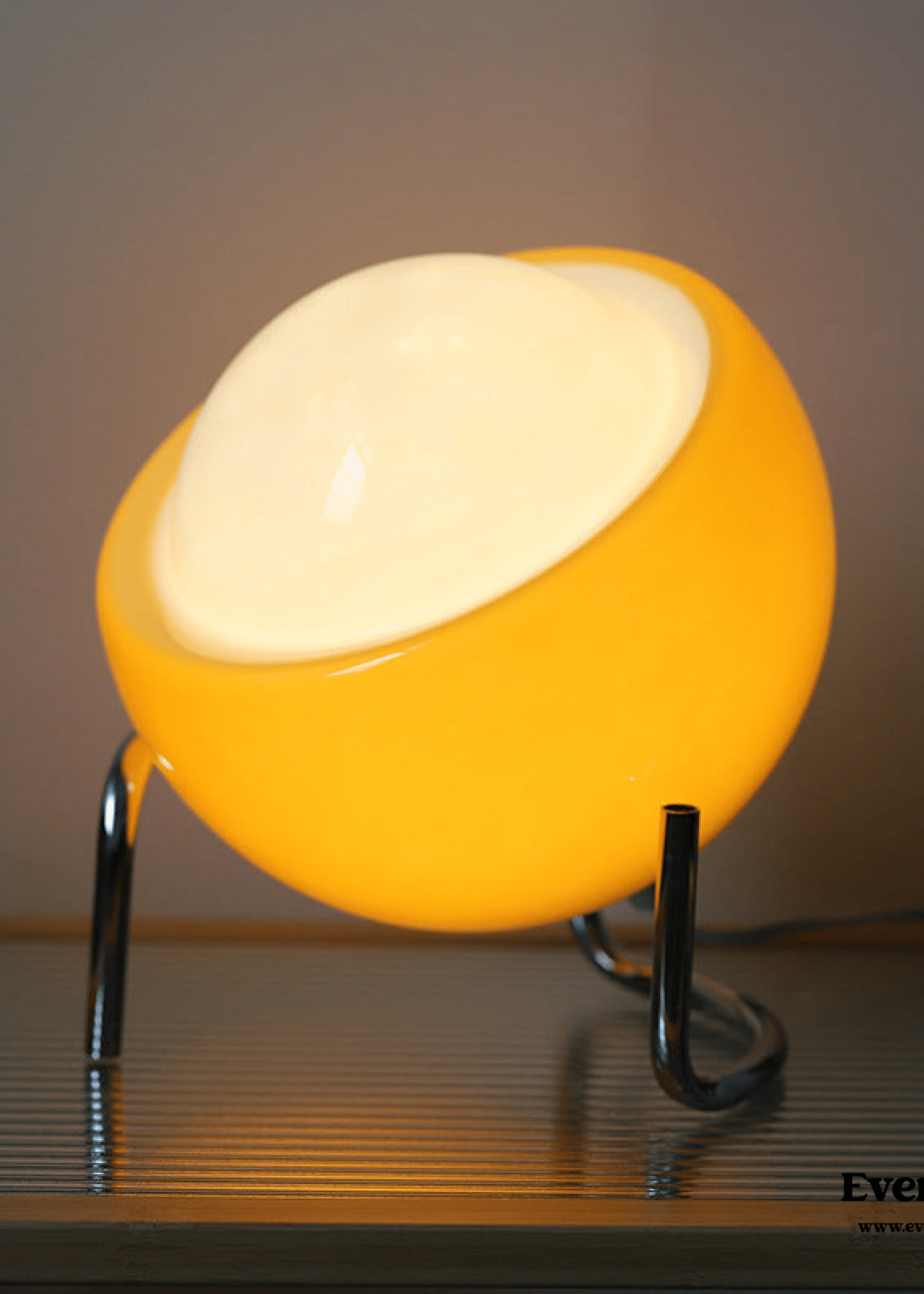 Planet Orange Lamp