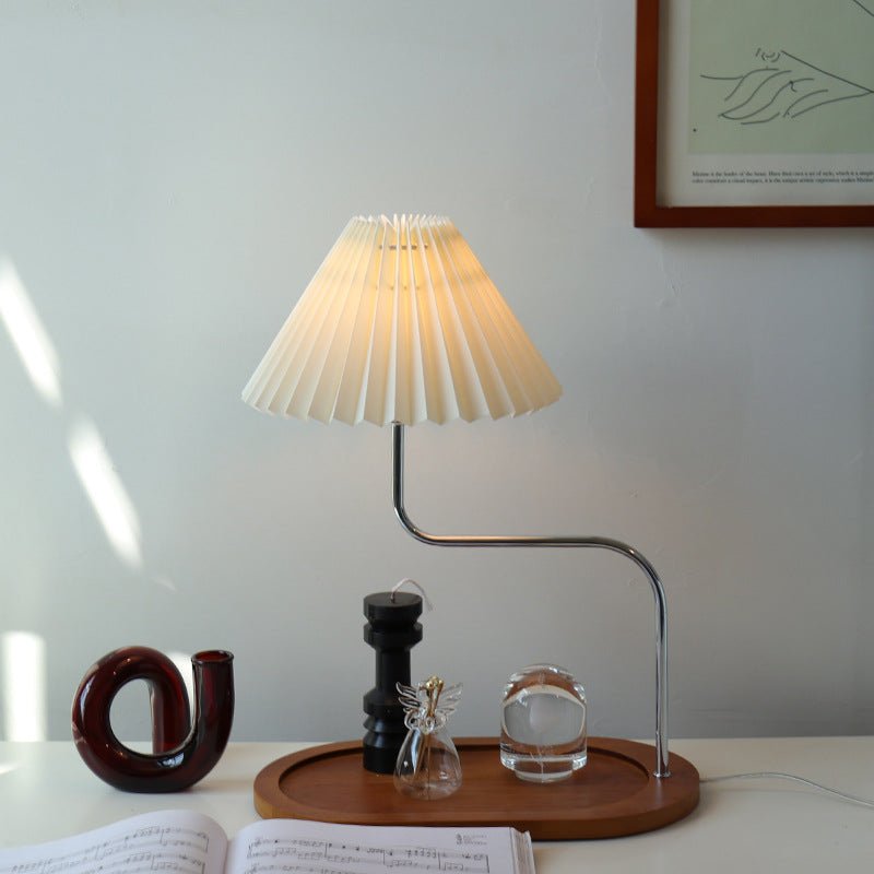 Pleated Wooden Tray Lamp / Cream