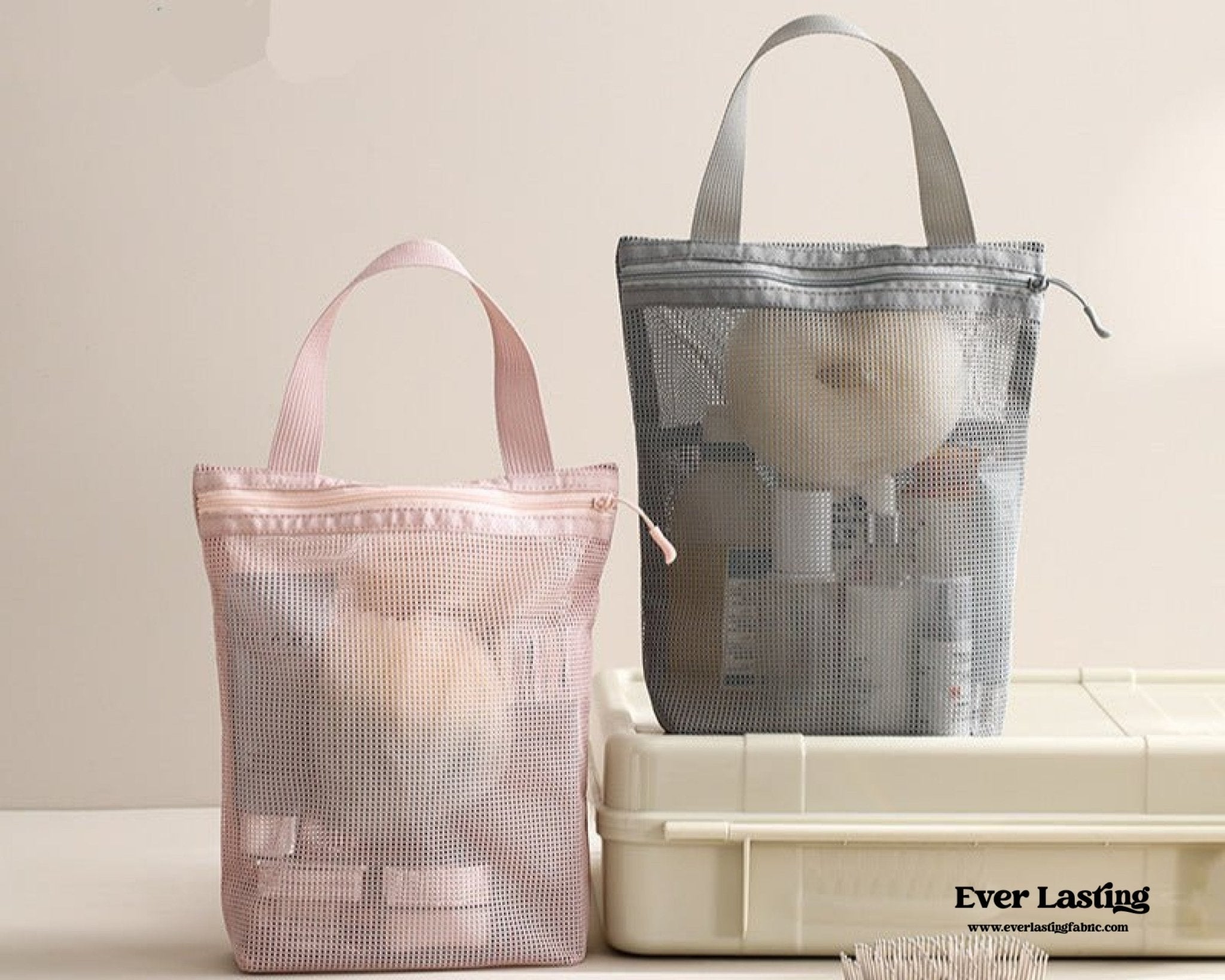 Portable Mesh Shower Caddy – Toiletries Organizer Bag for Gym, College, or Camping